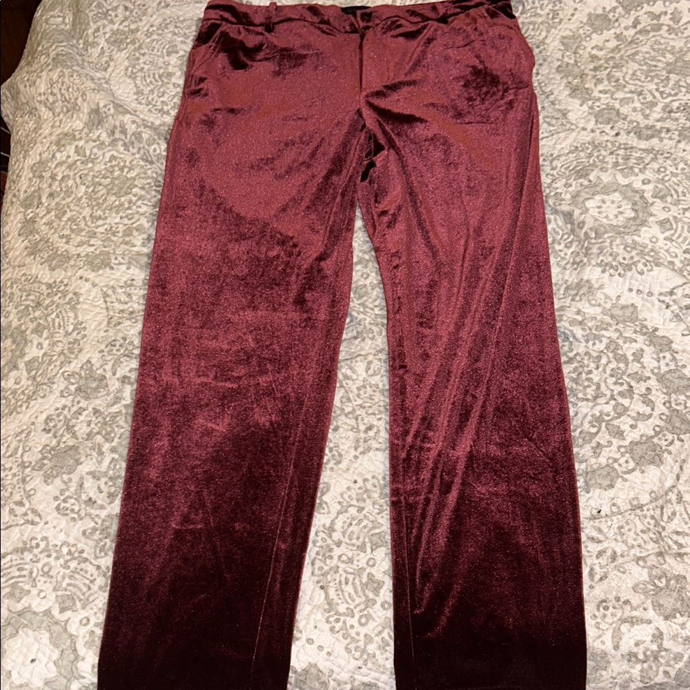Elegant Burgundy Velvet Blazer with Black Lapel and pants - Picture 7 of 15